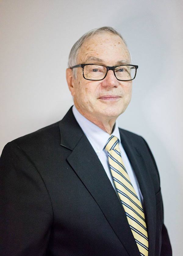 Dr Charles Giddens