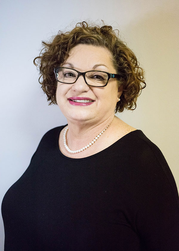 Leshia Wilhelm